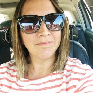 Meet your Posher, Alison